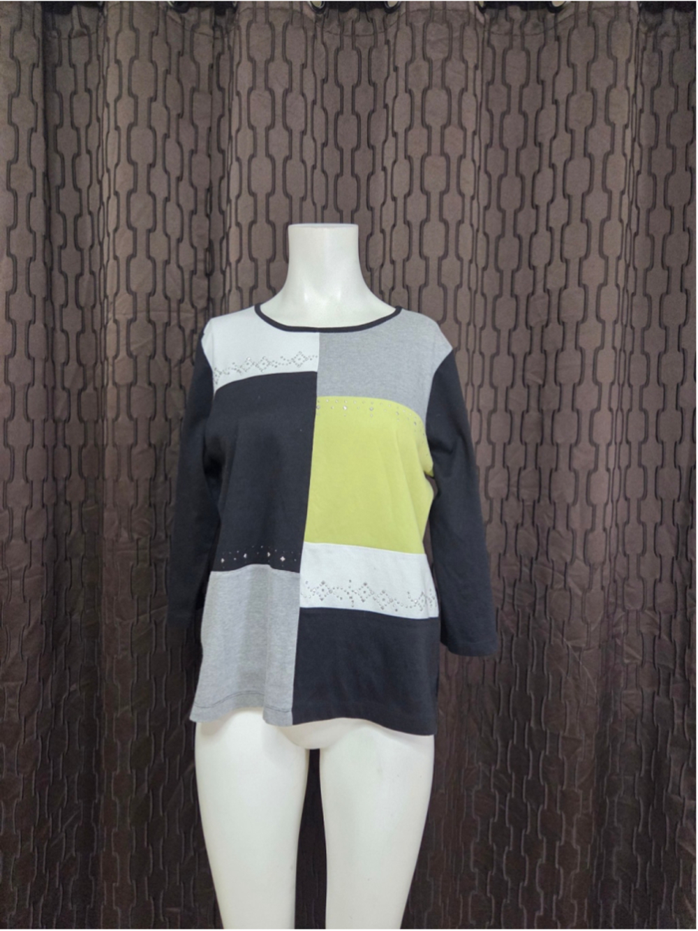 Women's Alfred Dunner Petite MP Long Sleeve Tee, Black Multi-Color
